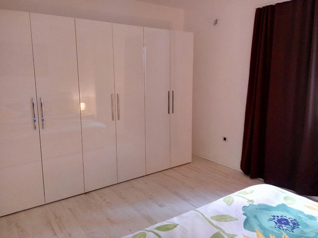 Apartment&Room Romano 마툴지 외부 사진
